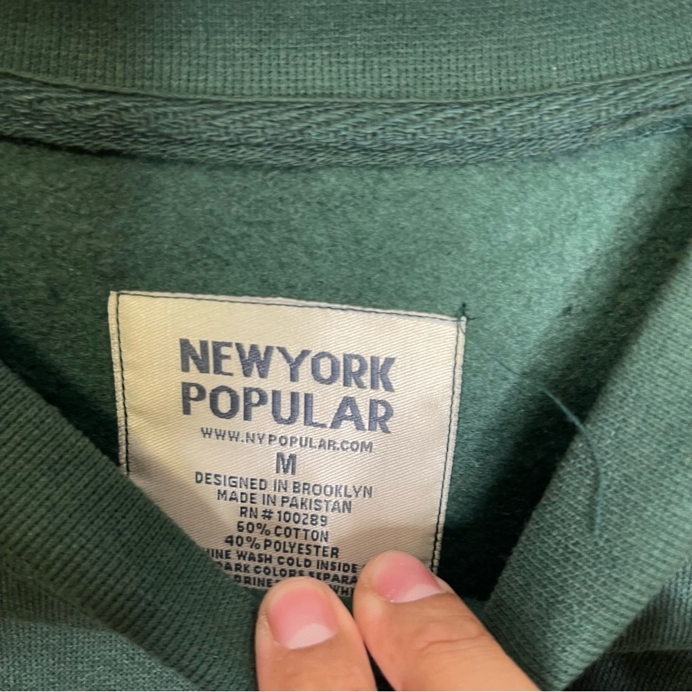 New York Popular “California” Women’s Green Crewneck Sz M - Picture 2 of 5